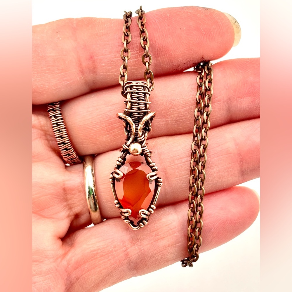 ARTISAN HANDMADE Faceted Carnelian Copper Wire Wrapped Dainty Pendant Necklace